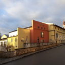 Rožmitál pod Třemšínem. Město J. J. Ryby, historických automobilů i vyřezávaných erbů