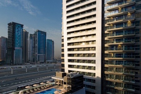 Millenium Place Marina