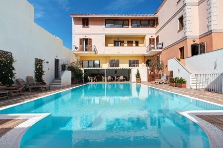 Cristal Blu Residence