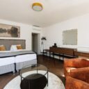 City Paul Inn