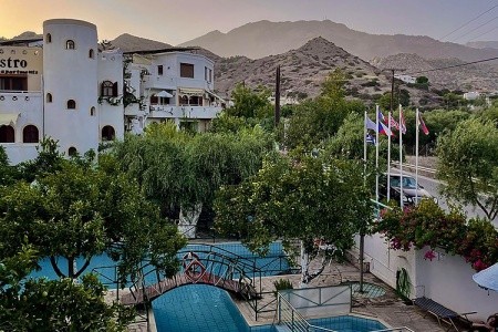Kastro Hotel